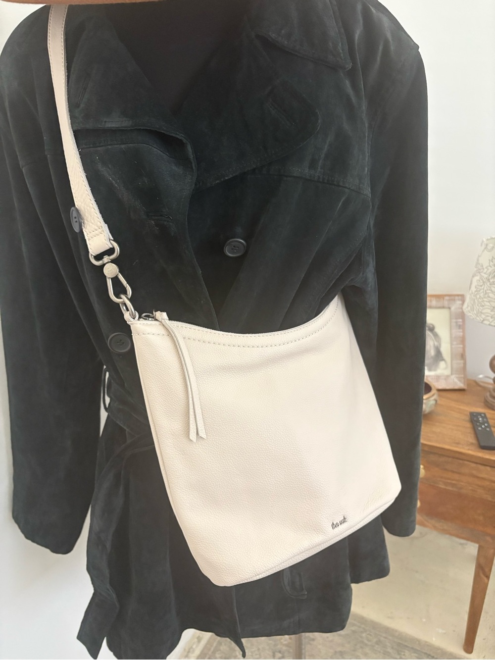The Sak Pebbled Leather jasmine crossbody bucket bag - Picture 7 of 10